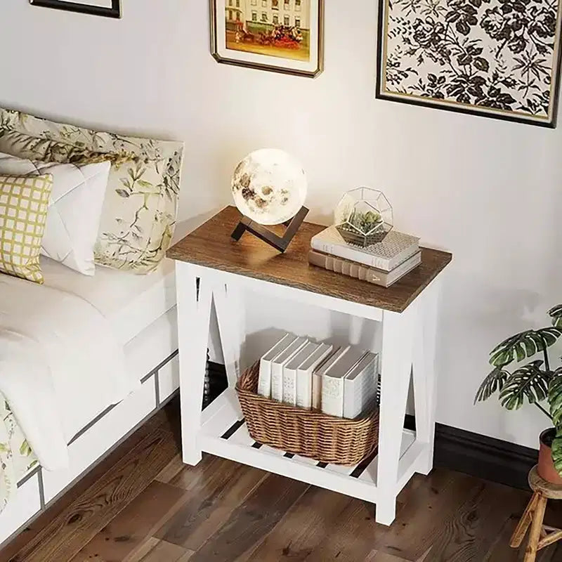 Table d'appoint Claudia Farmhouse avec étagère inférieure